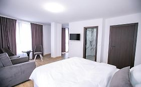 Apartments Monik Sandanski